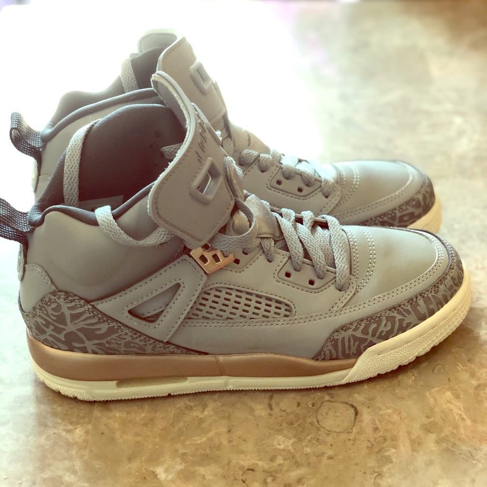Nike Jordan Spiz’ike GG size 6.5 Y